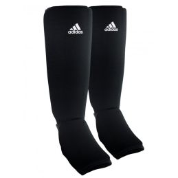 Protège tibia et pieds en chaussette Adidas