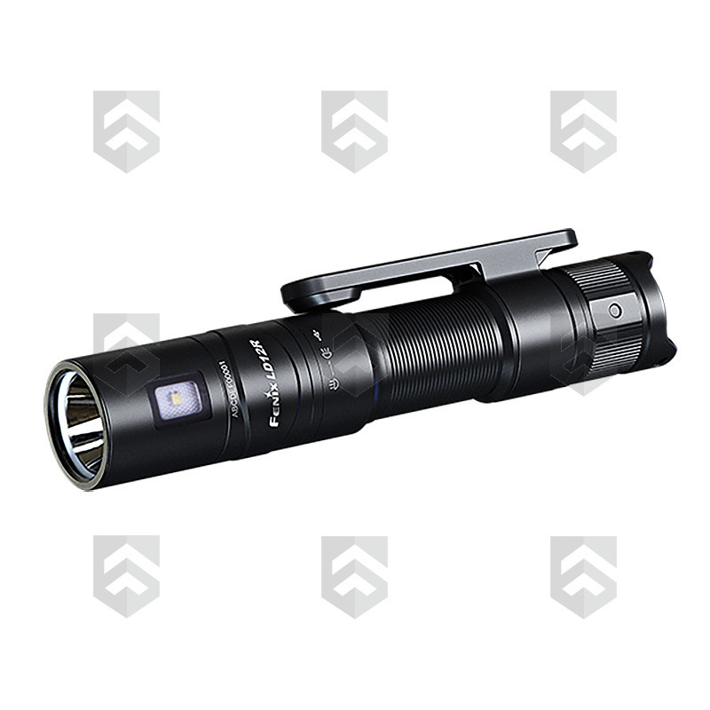 Lampe Tactique compacte LD12R Fenix 600 Lumens
