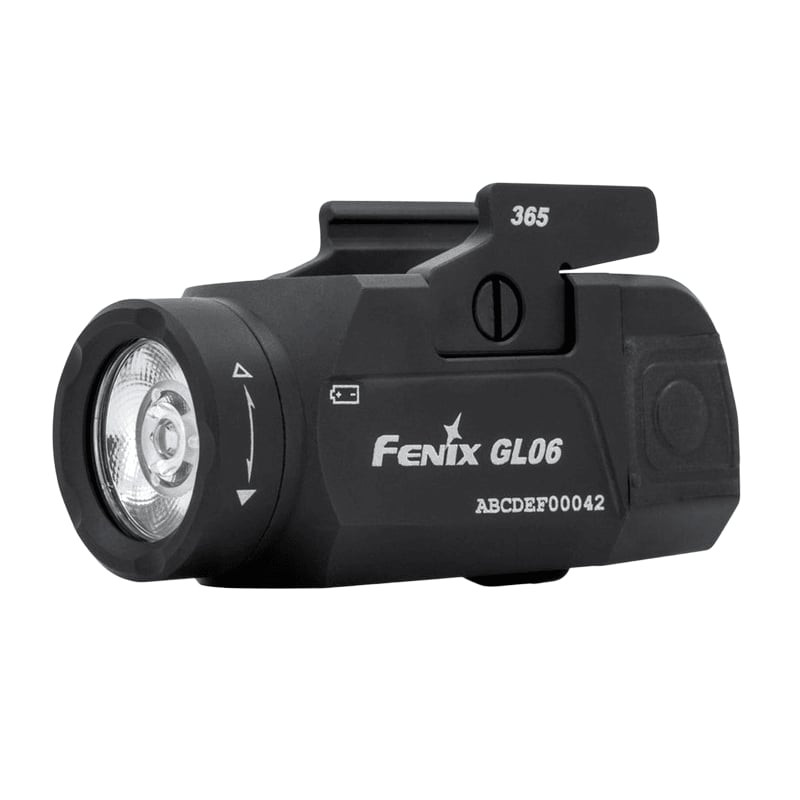 Lampe tactique Fenix GL06-365 fixée à un pistolet SIG SAUER P365, montrant sa taille compacte et ses