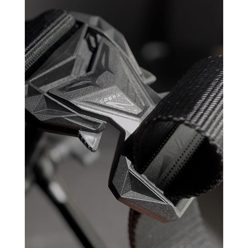 Détail de la boucle et sangle de la Ceinture Cobra 38 mm Pentagon Noir