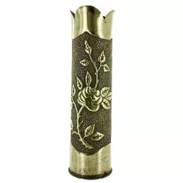 Douille d'obus 75 mm martelée et gravée WWI par les poilus dans les tranchées