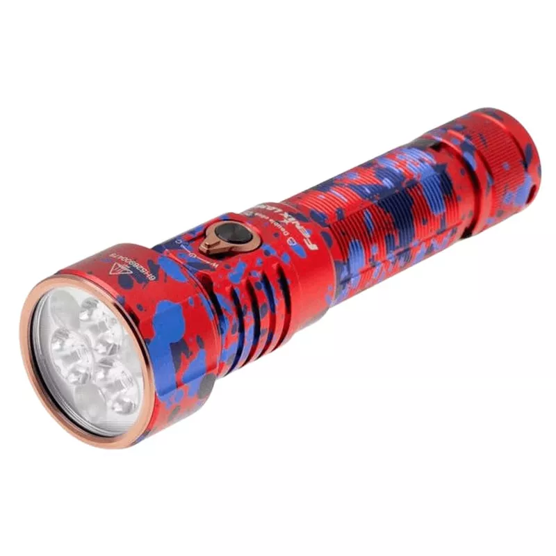 Lampe torche Fenix LD36R multicolore haute performance, vue de face sur fond blanc